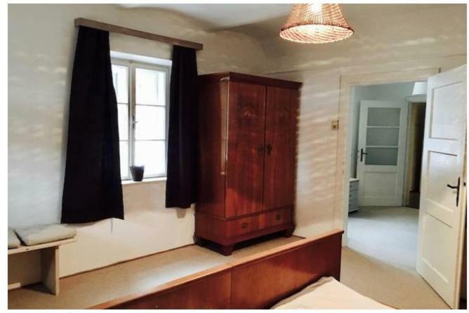 81 Weyer Apartment *